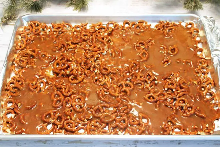 Deliciously Addictive Christmas Crack Recipe With Pretzels: Enjoy the Perfect Holiday Treat!