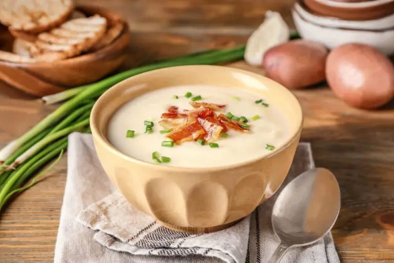 Raffertys Potato Soup Recipe: Warm and Creamy Comfort