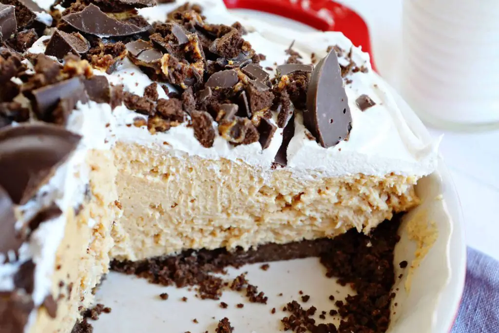 Peanut Butter Silk Pie Perkins Recipe: Delicious No-Bake Dessert