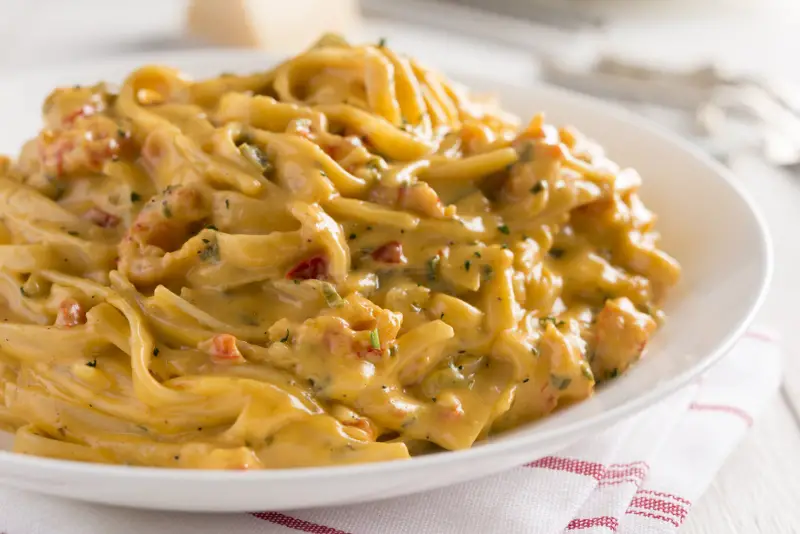 Crawfish Fettuccine Recipe: Delicious and Easy-to-Make Cajun Pasta