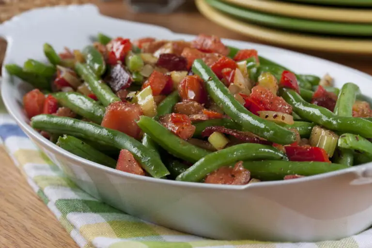 Smothered Green Beans Recipe: Irresistibly Flavorful and Easy-to-Make