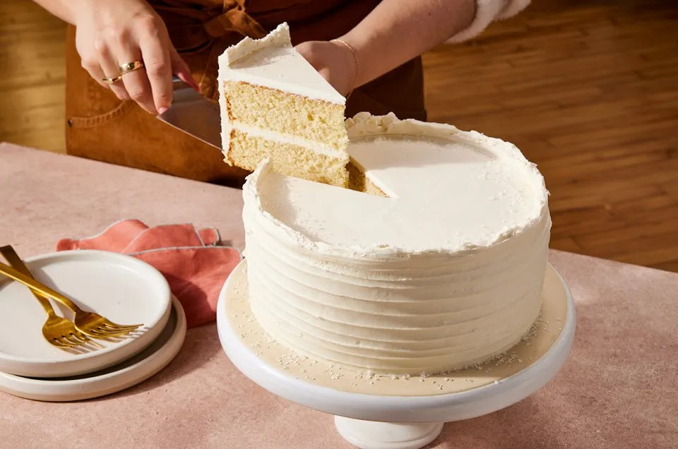 White Velvet Cake Recipe: Irresistible, Moist, and Creamy Delight