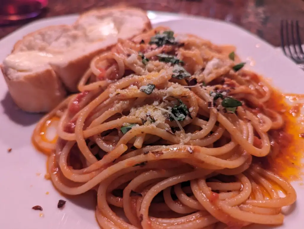 The Bear Spaghetti Recipe: An Irresistibly Delicious and Unique Twist