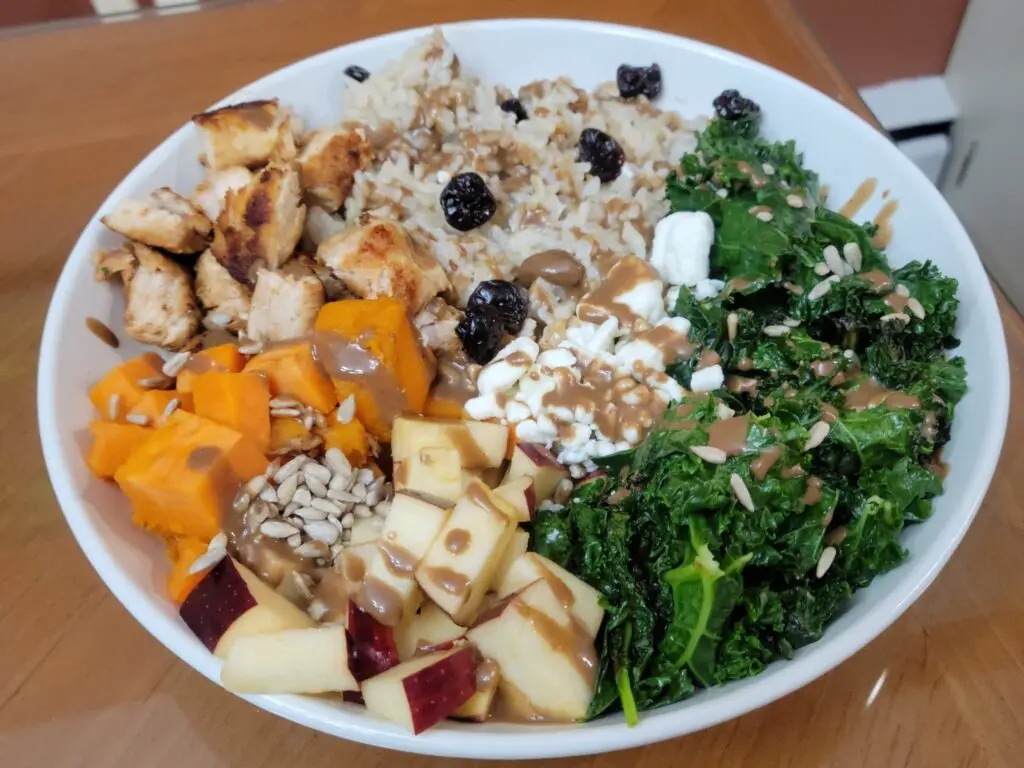 Sweetgreen Harvest Bowl Recipe: A Delicious and Nutritious Power Bowl!