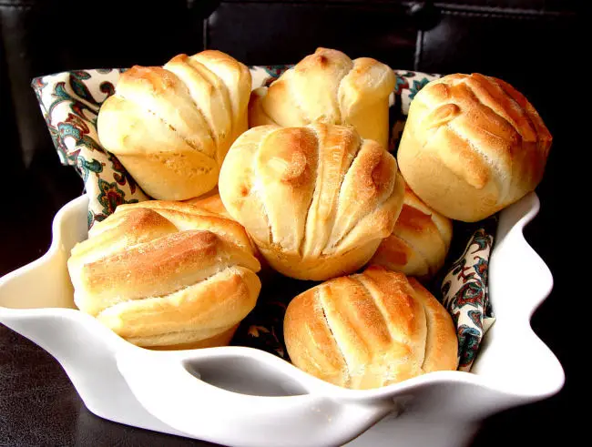 Butterflake Rolls Recipe: Delicious Homemade Flaky Goodness