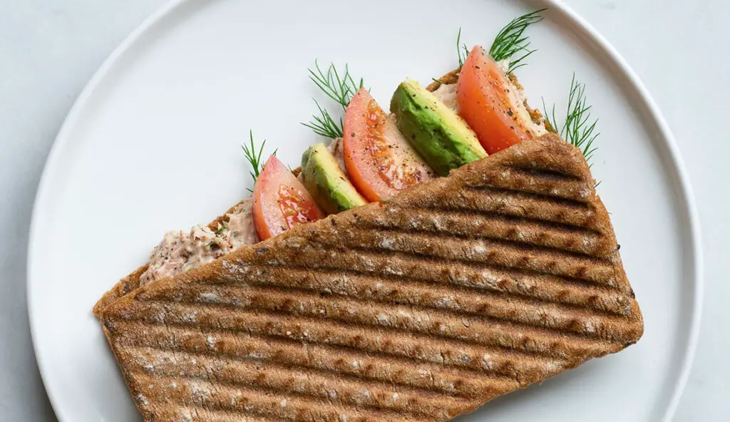 Tunacado Sandwich Recipe: Delicious and Easy-to-Make!