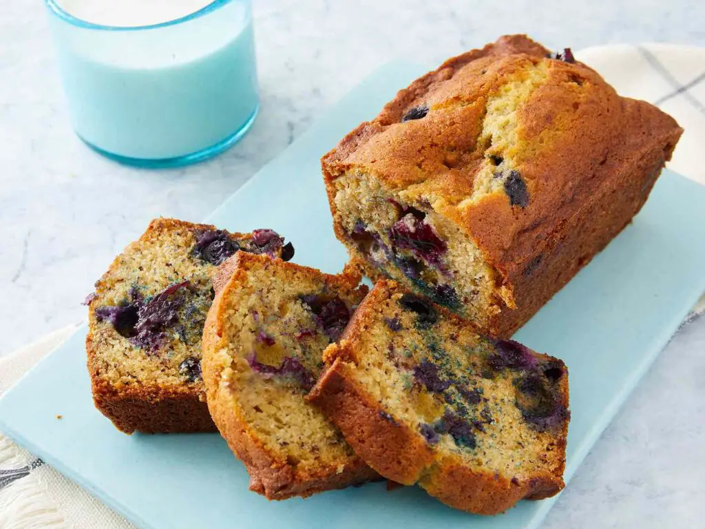 Blueberry Banana Nut Bread Recipe: Deliciously Healthy Baking