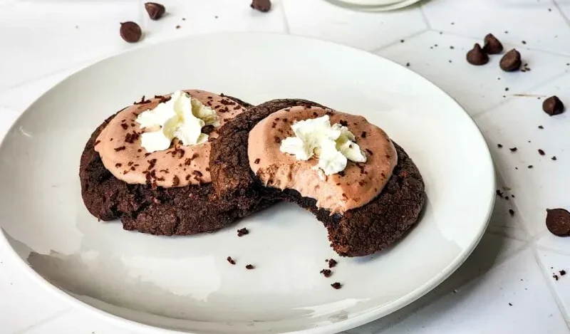 French Silk Pie Crumbl Cookie Recipe: Irresistible Dessert Delight