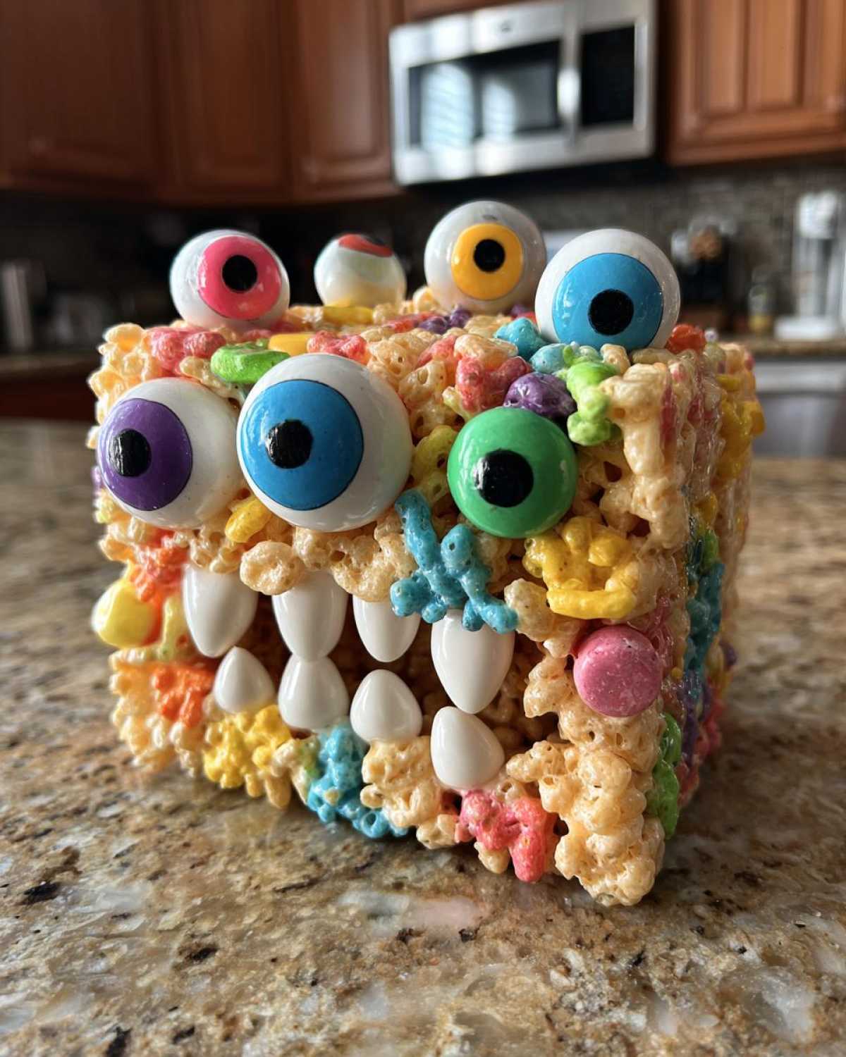 Monster Rice Krispie Treats - detail 2