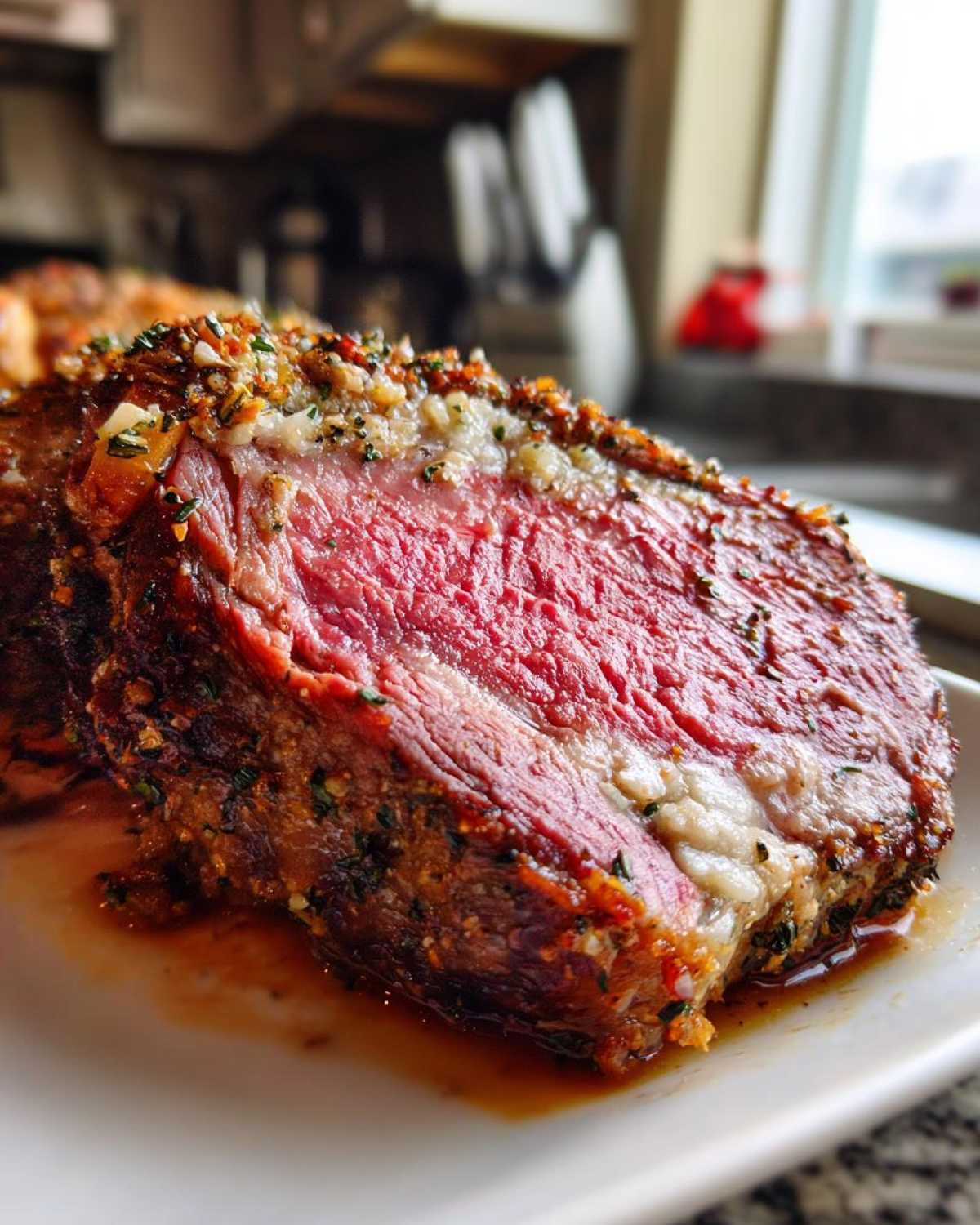 Holiday Prime Rib with Garlic Crust - detail 4