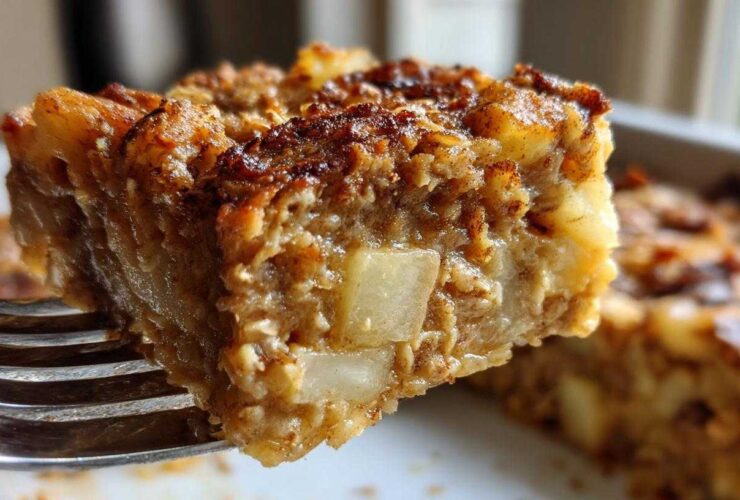 Cardamom Apple Baked Oatmeal