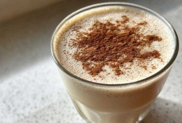 Cinnamon Roll Protein Shake