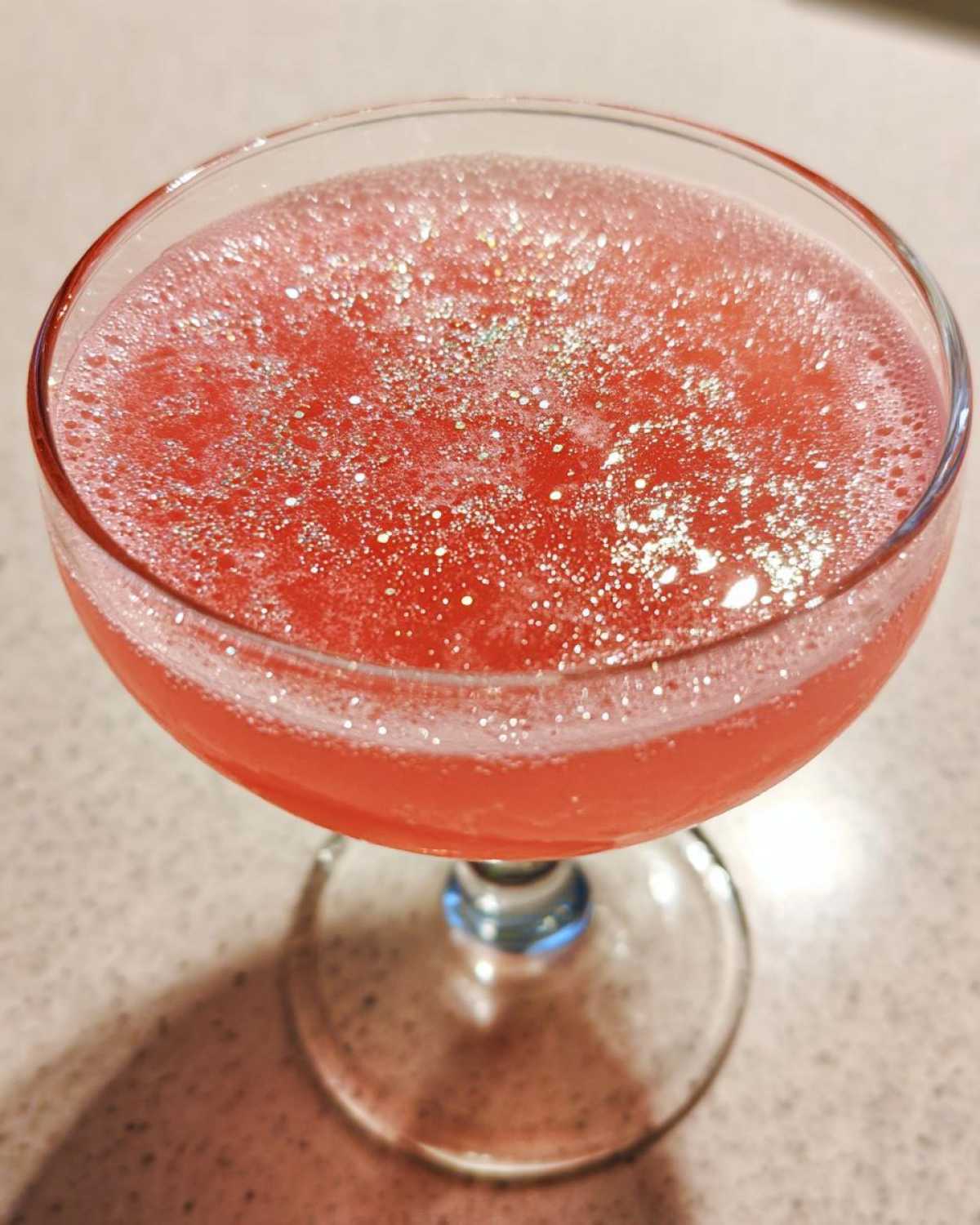 Glittering Grapefruit Gin Fizz - detail 4