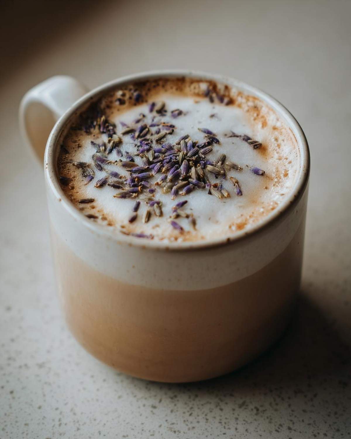 Lavender Earl Grey Tea Latte - detail 2