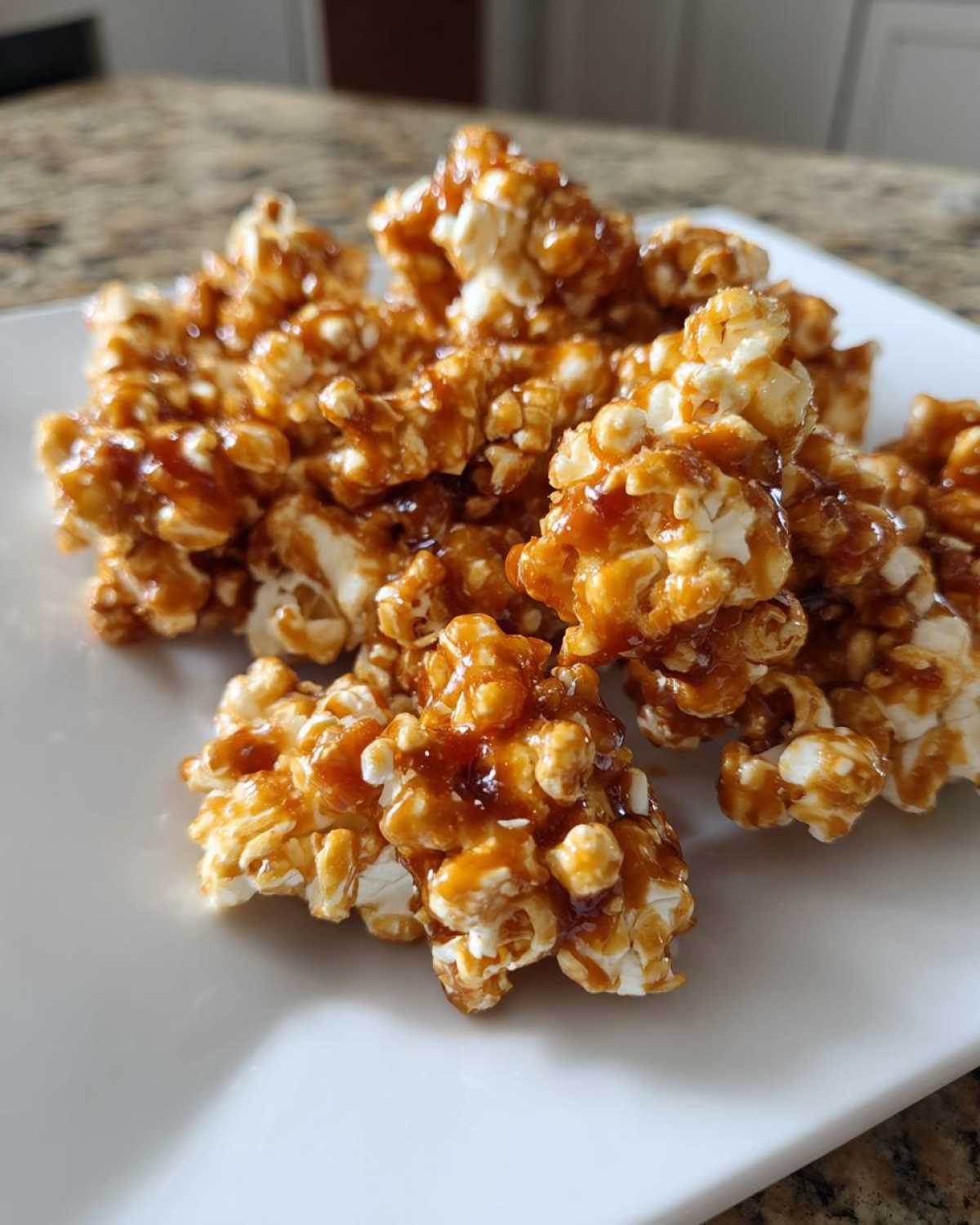 Miso Caramel Popcorn - detail 1