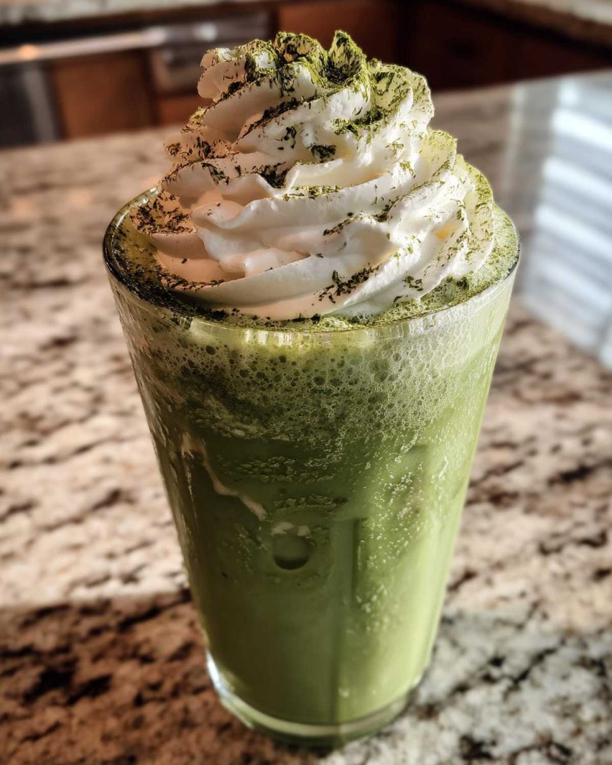 Peppermint Matcha Frappuccino - detail 2