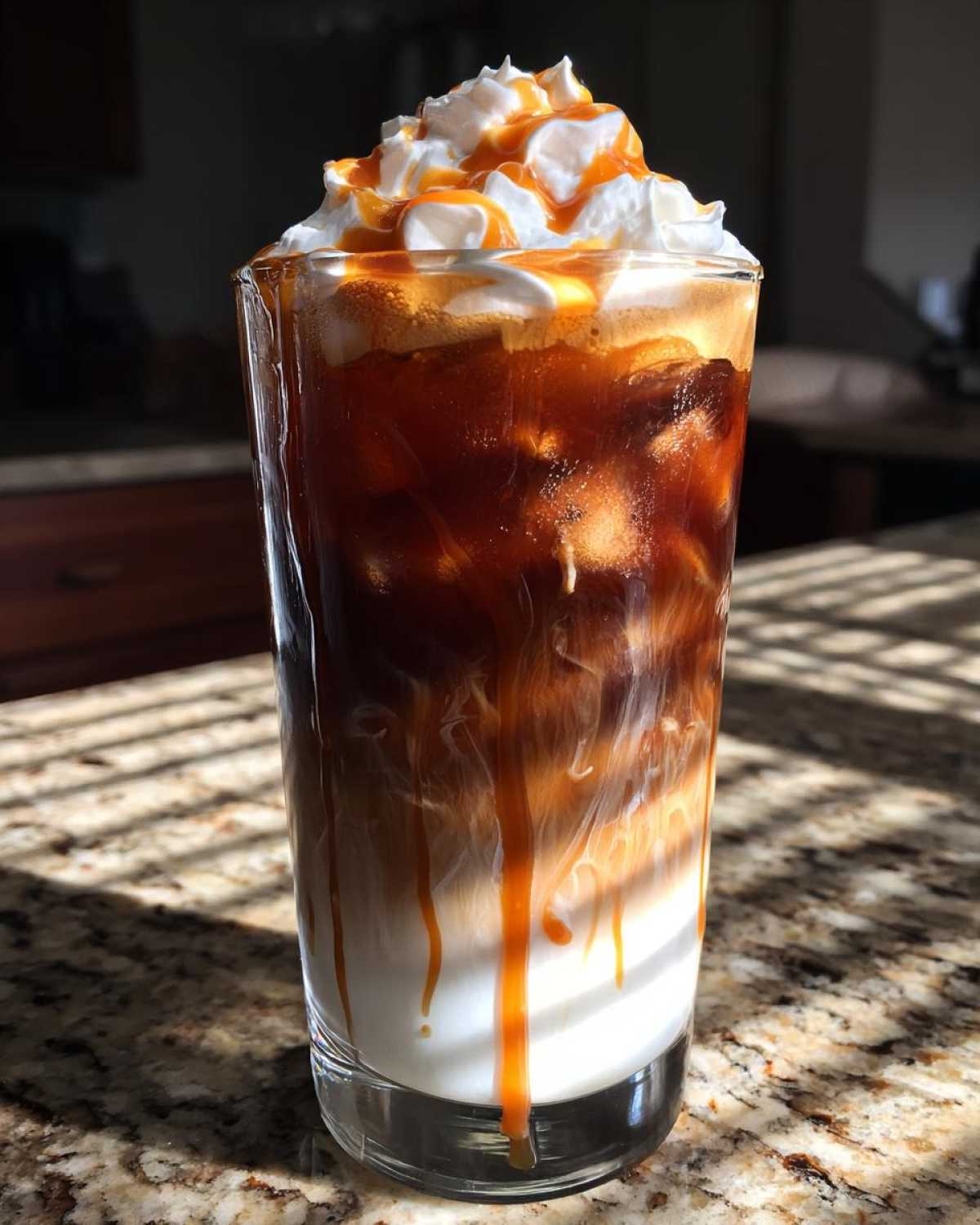Salted Caramel Cold Brew Latte - detail 3
