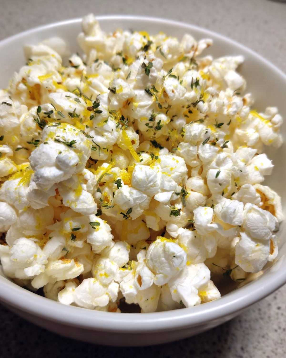 Savory Lemon Herb Popcorn - detail 2