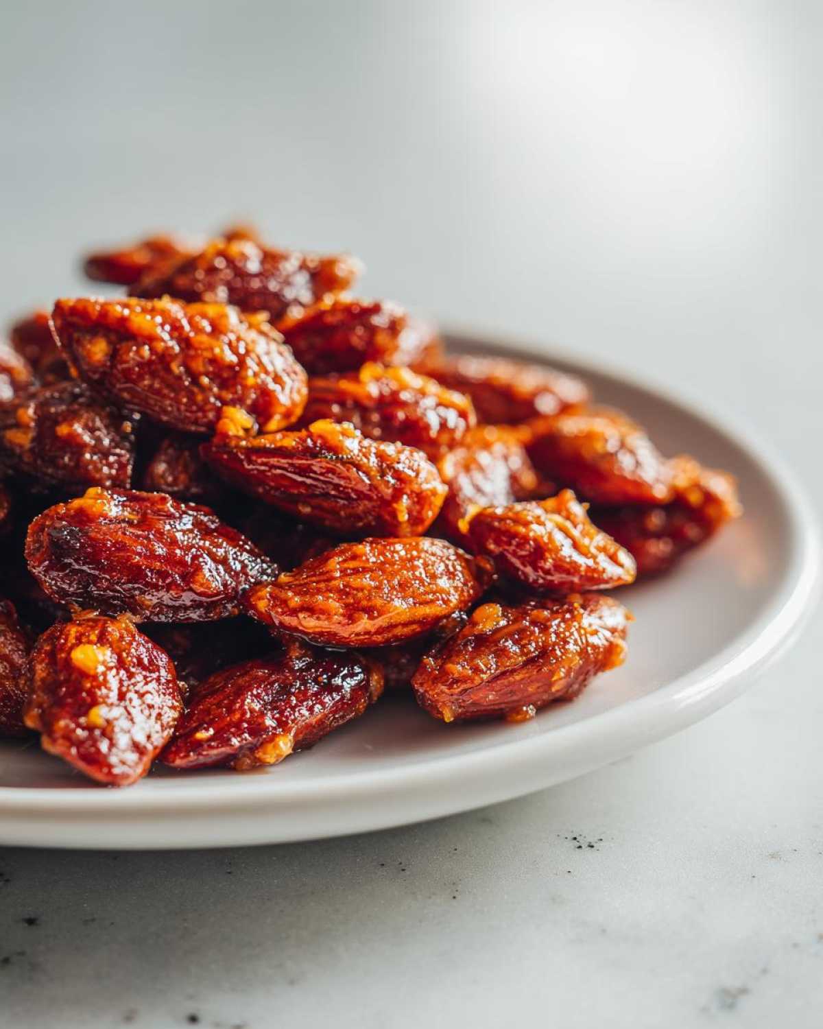 Sriracha Honey Roasted Almonds - detail 3