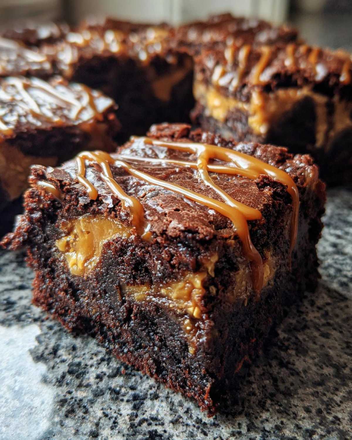 Tahini Caramel Brownies - detail 2