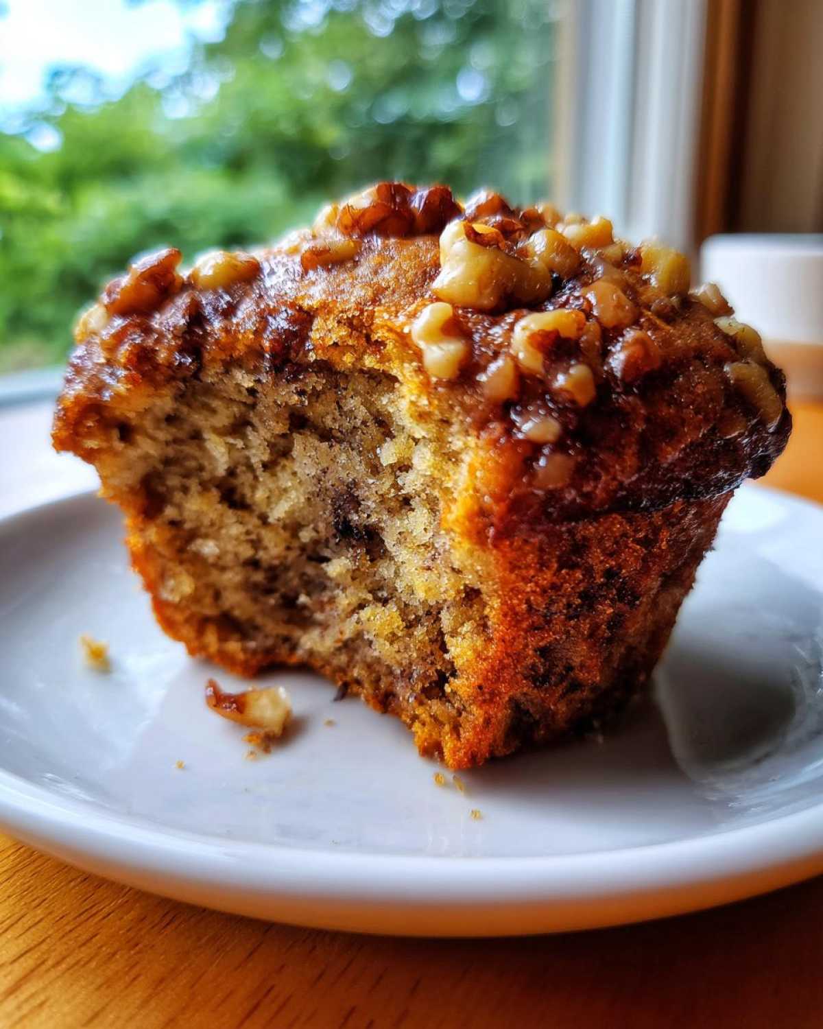 Brown Sugar Walnut Banana Muffins - detail 1
