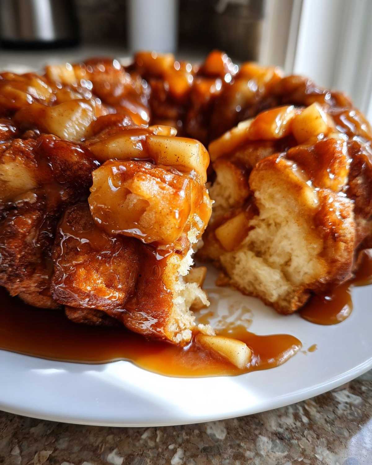 Caramel Apple Monkey Bread - detail 3