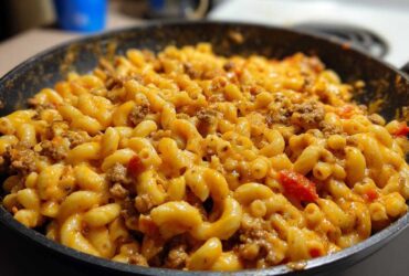 Cheeseburger Pasta Skillet