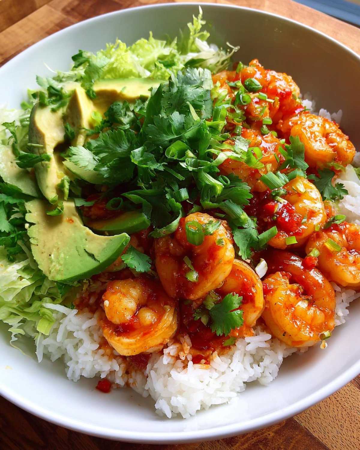 Chili Lime Shrimp Bowls - detail 2