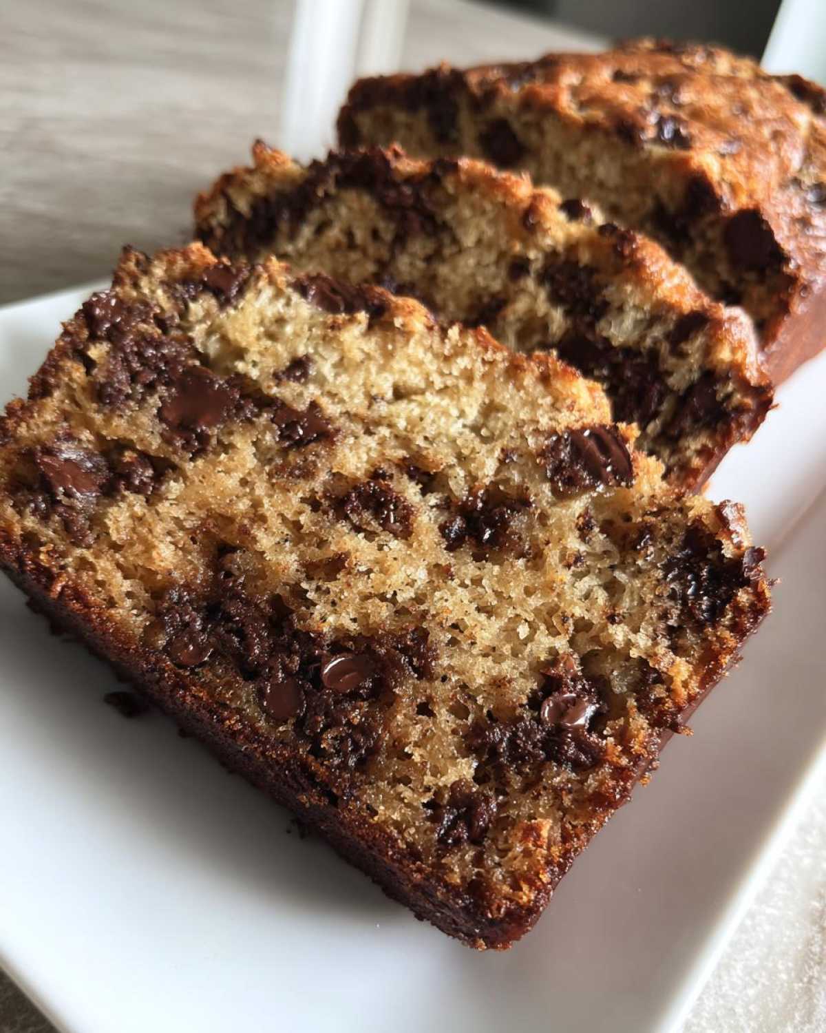 Chocolate Chip Banana Bread That Never Lasts - detail 3