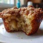 Cinnamon Apple Crumble Muffins