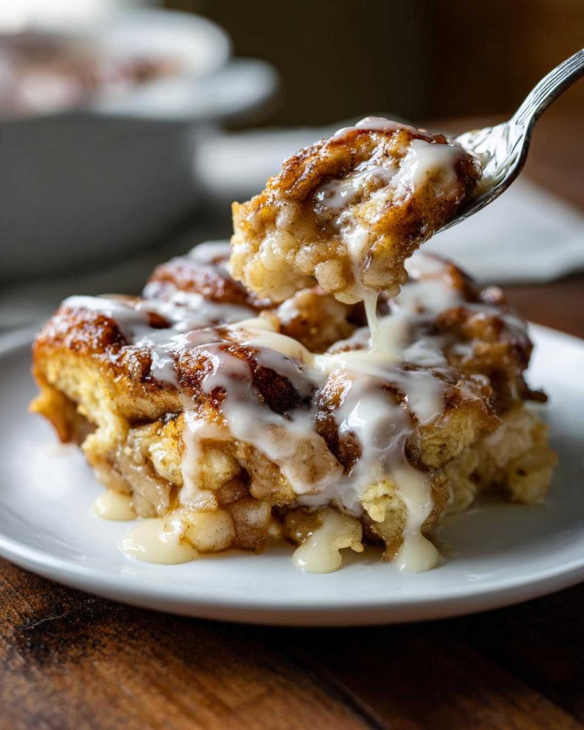 Cinnamon Roll Apple Cobbler - detail 3