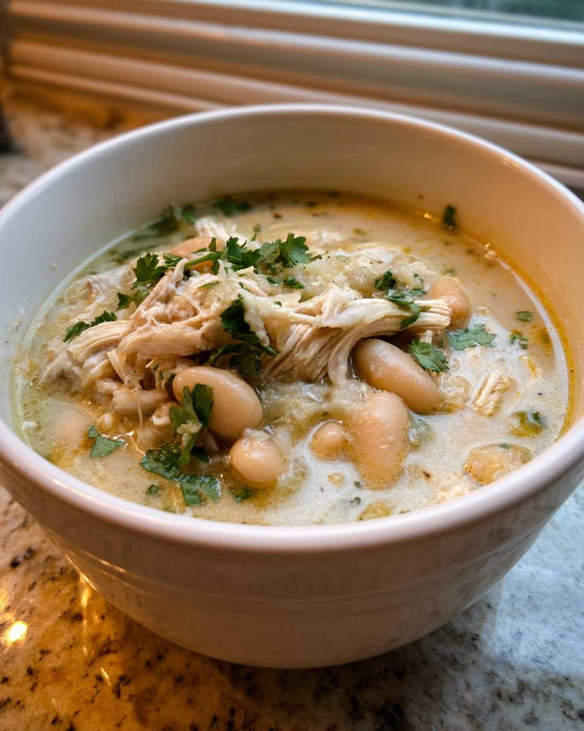 Cozy White Chicken Chili for Chilly Nights - detail 2