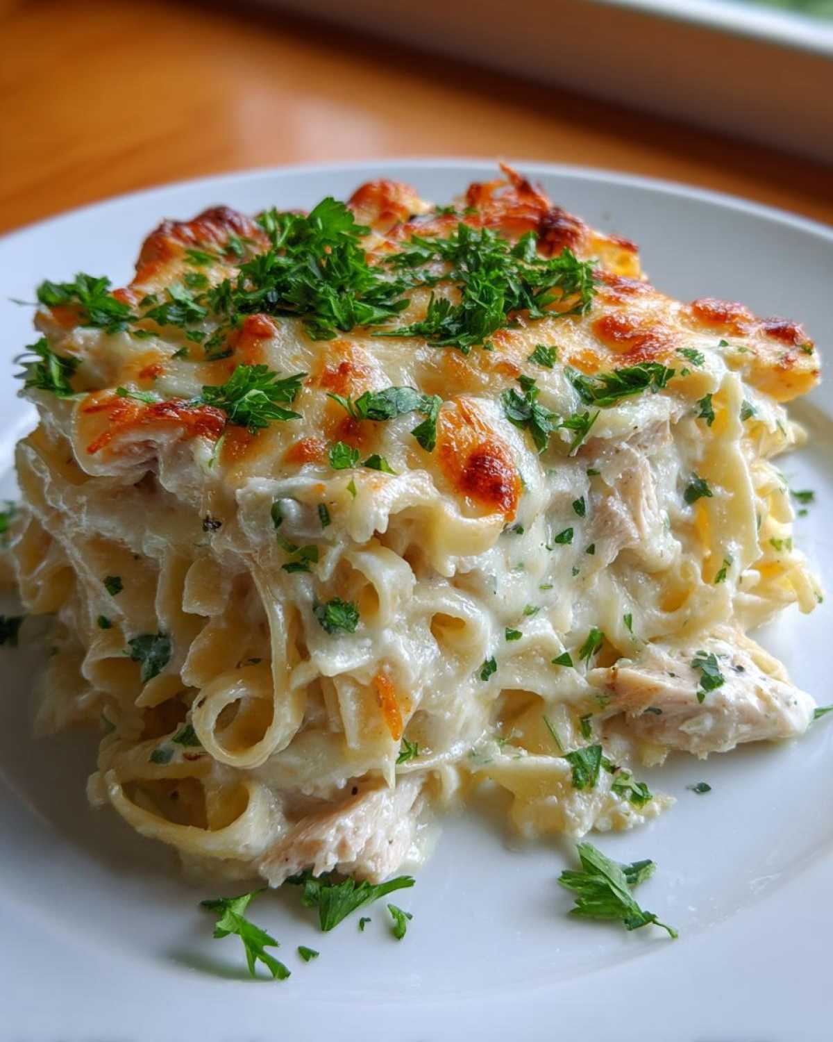 Creamy Chicken Alfredo Bake - detail 3