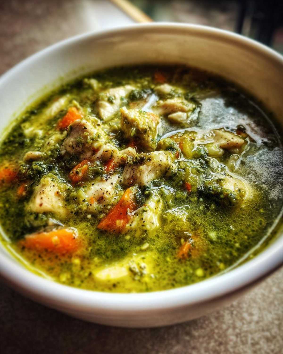 Creamy Chicken Pesto Soup - detail 1