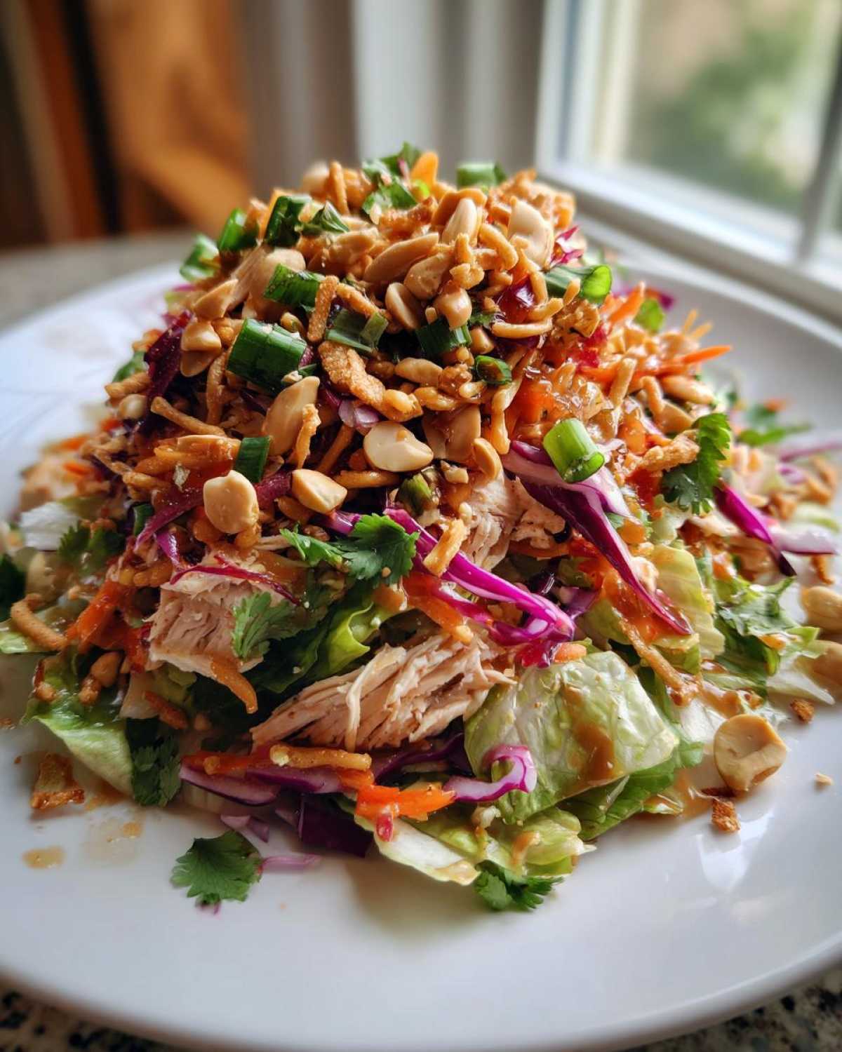 Crunchy Asian Chicken Salad - detail 1