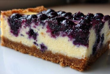Lemon Blueberry Cheesecake Bars