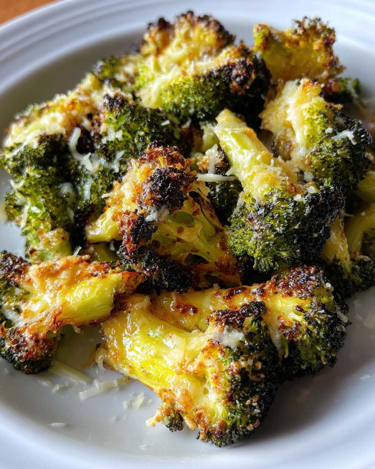 Lemon Parmesan Roasted Broccoli - detail 1