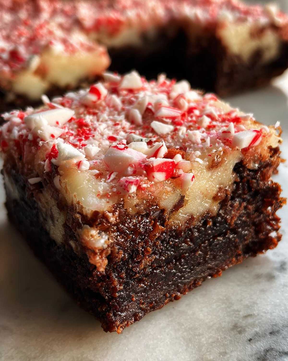 Peppermint Bark Brownies Nobody Can Resist - detail 4