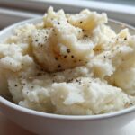 Roasted Garlic Mashed Cauliflower