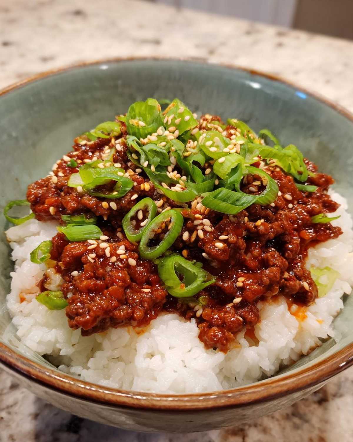 Spicy Korean Beef Bowls - detail 2