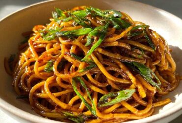 The Garlic Noodles Everyone Copies